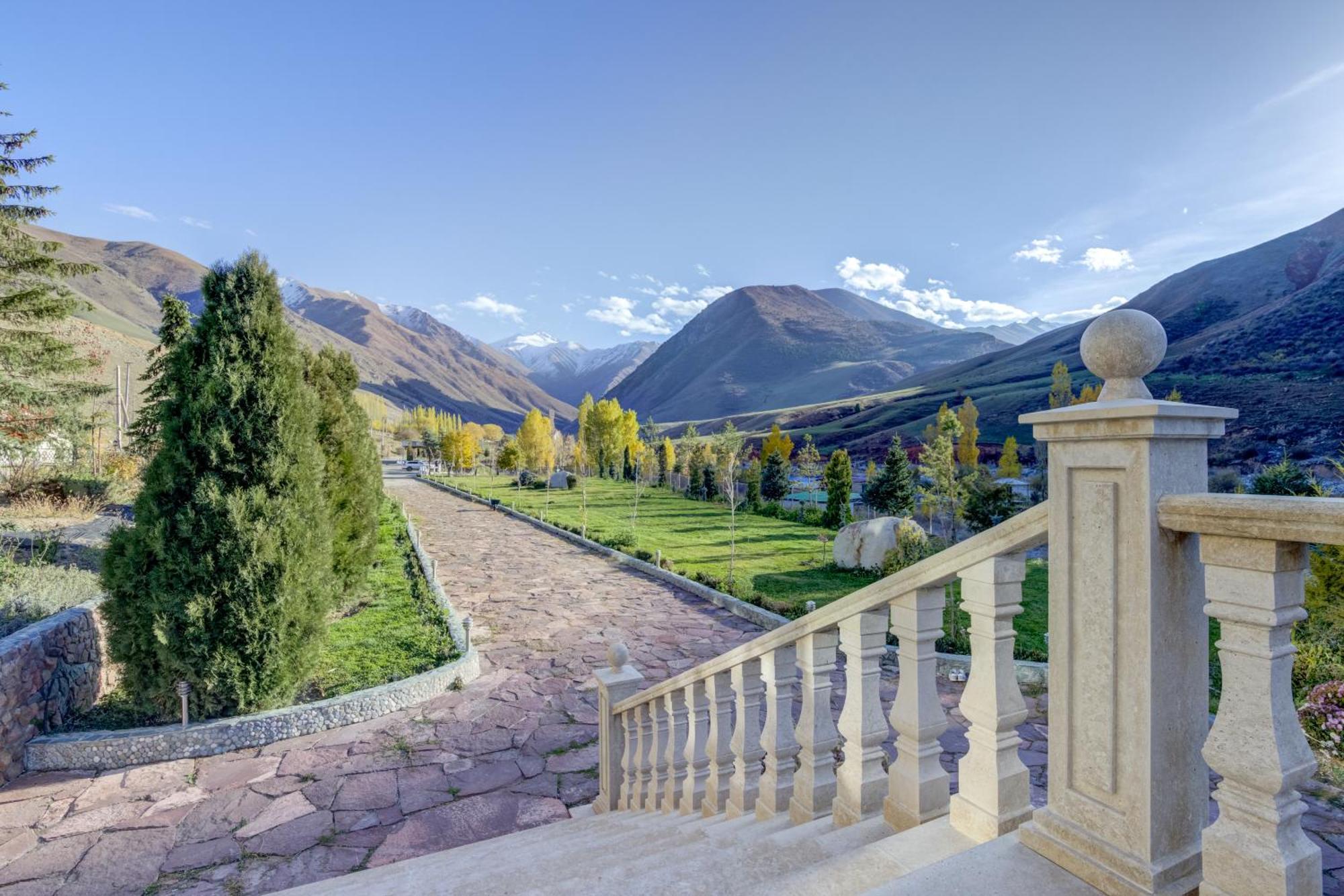 Mountain View Hot Spring Resort Bişkek Dış mekan fotoğraf