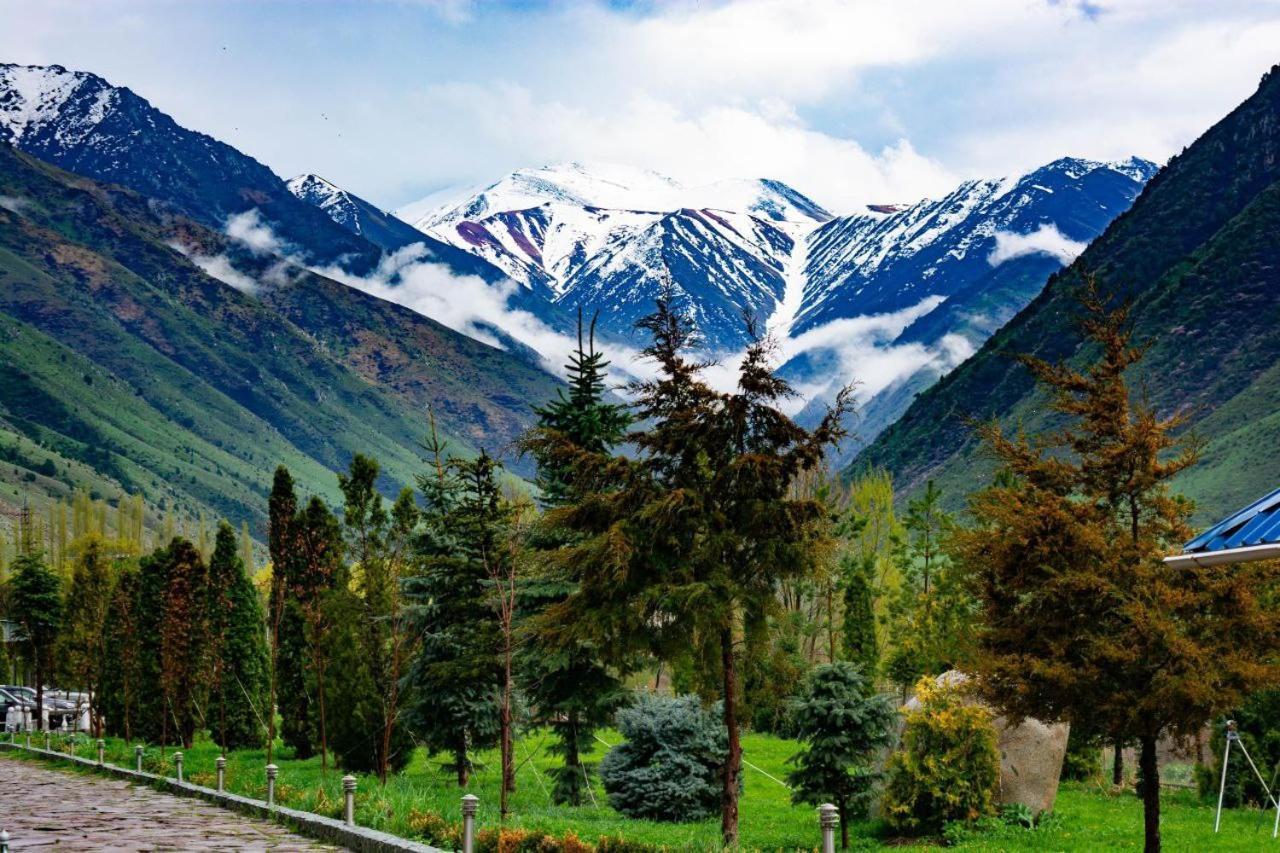 Mountain View Hot Spring Resort Bişkek Dış mekan fotoğraf